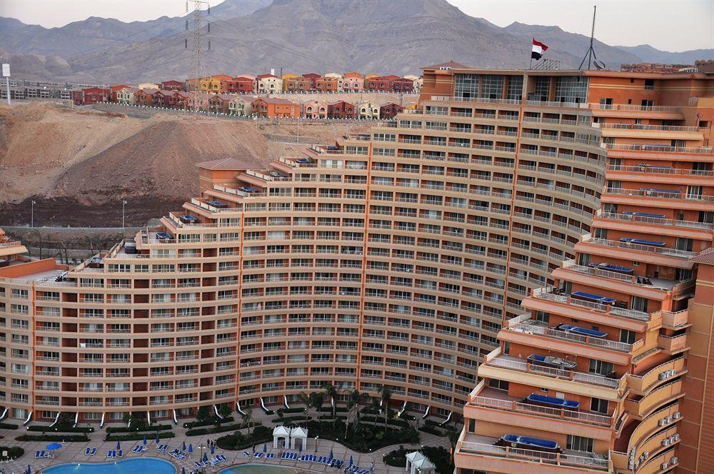 Porto Sokhna Pyramids Apartments Powered By Amer-Group Family Only عين السخنة المظهر الخارجي الصورة