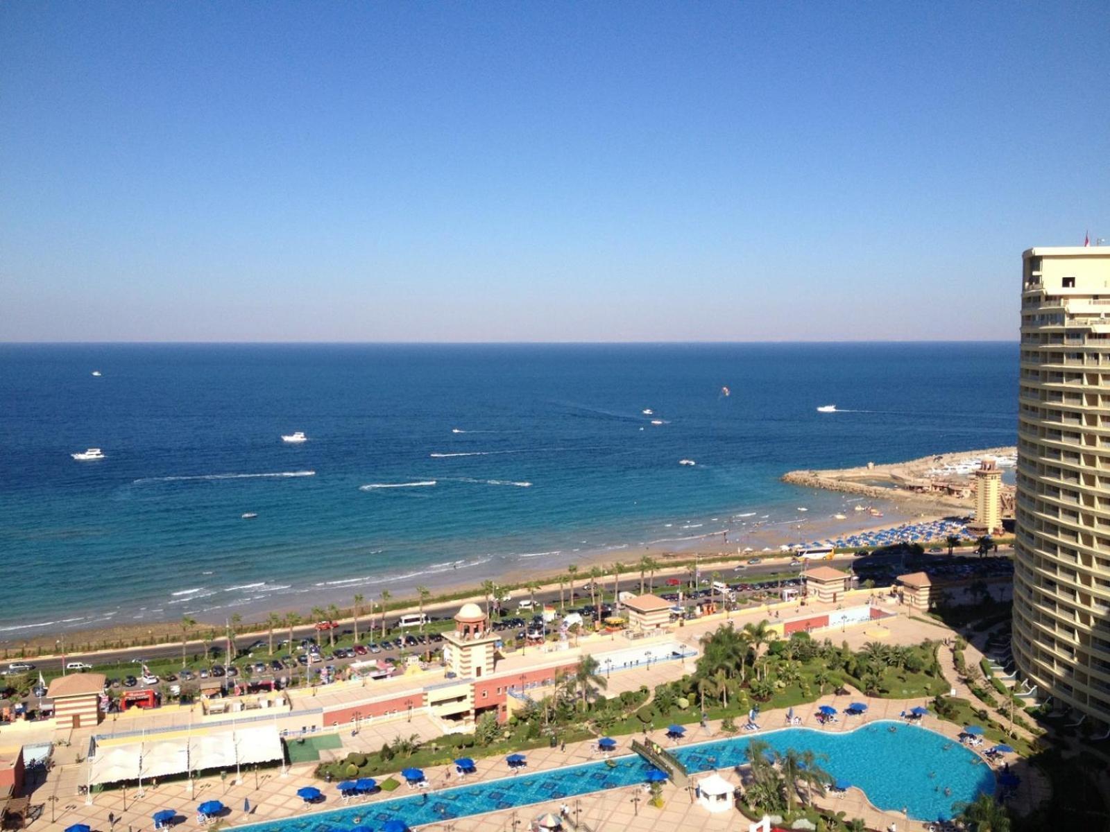 Porto Sokhna Pyramids Apartments Powered By Amer-Group Family Only عين السخنة المظهر الخارجي الصورة