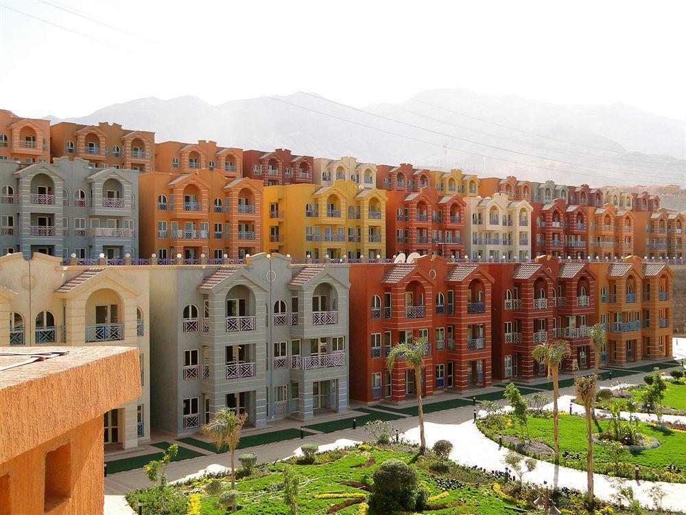 Porto Sokhna Pyramids Apartments Powered By Amer-Group Family Only عين السخنة المظهر الخارجي الصورة